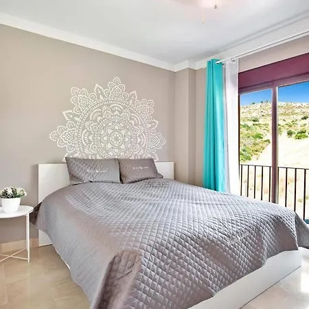 Estrella De Mar Zeezicht En Uitkijk Op Gibraltar 40m2 Terras Incl Zwembad Garzas Apartment Manilva