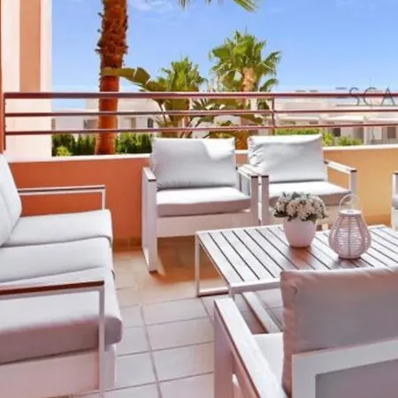 Estrella De Mar Zeezicht En Uitkijk Op Gibraltar 40m2 Terras Incl Zwembad Garzas Apartment Manilva