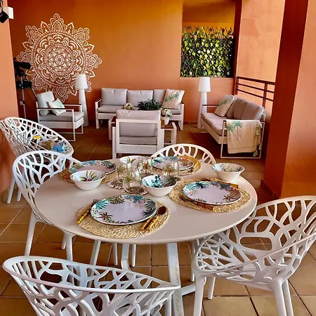 Estrella De Mar Zeezicht En Uitkijk Op Gibraltar 40m2 Terras Incl Zwembad Garzas Apartment Manilva